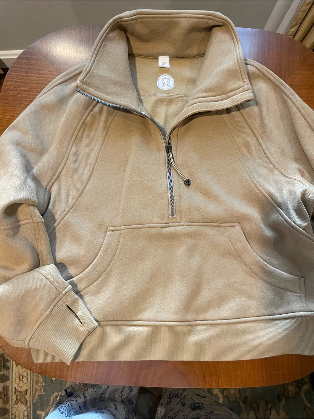 lululemon athletica women’s cropped Pullover - Tan. Oversized.